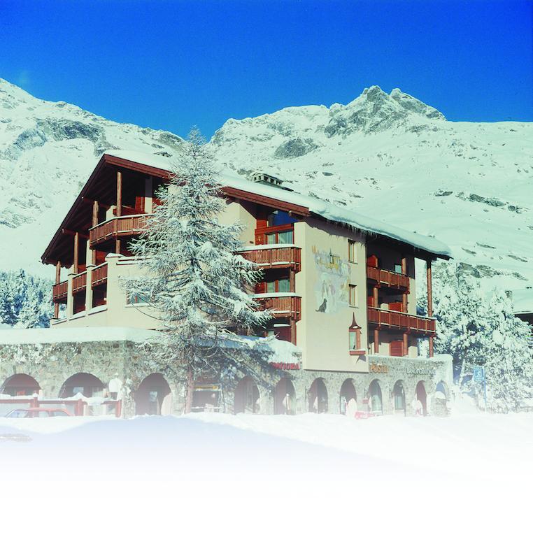 Hotel Poestli Maloja Bagian luar foto