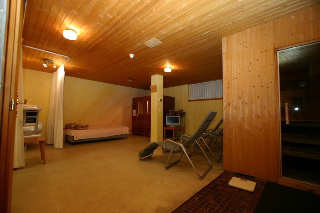 Hotel Poestli Maloja Bagian luar foto