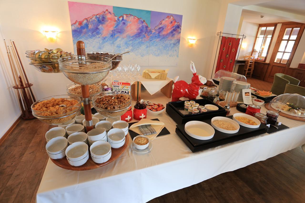 Hotel Poestli Maloja Bagian luar foto